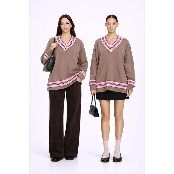 Burberry Cashmere V Neck Sweater M NWT - Picture 6 of 7